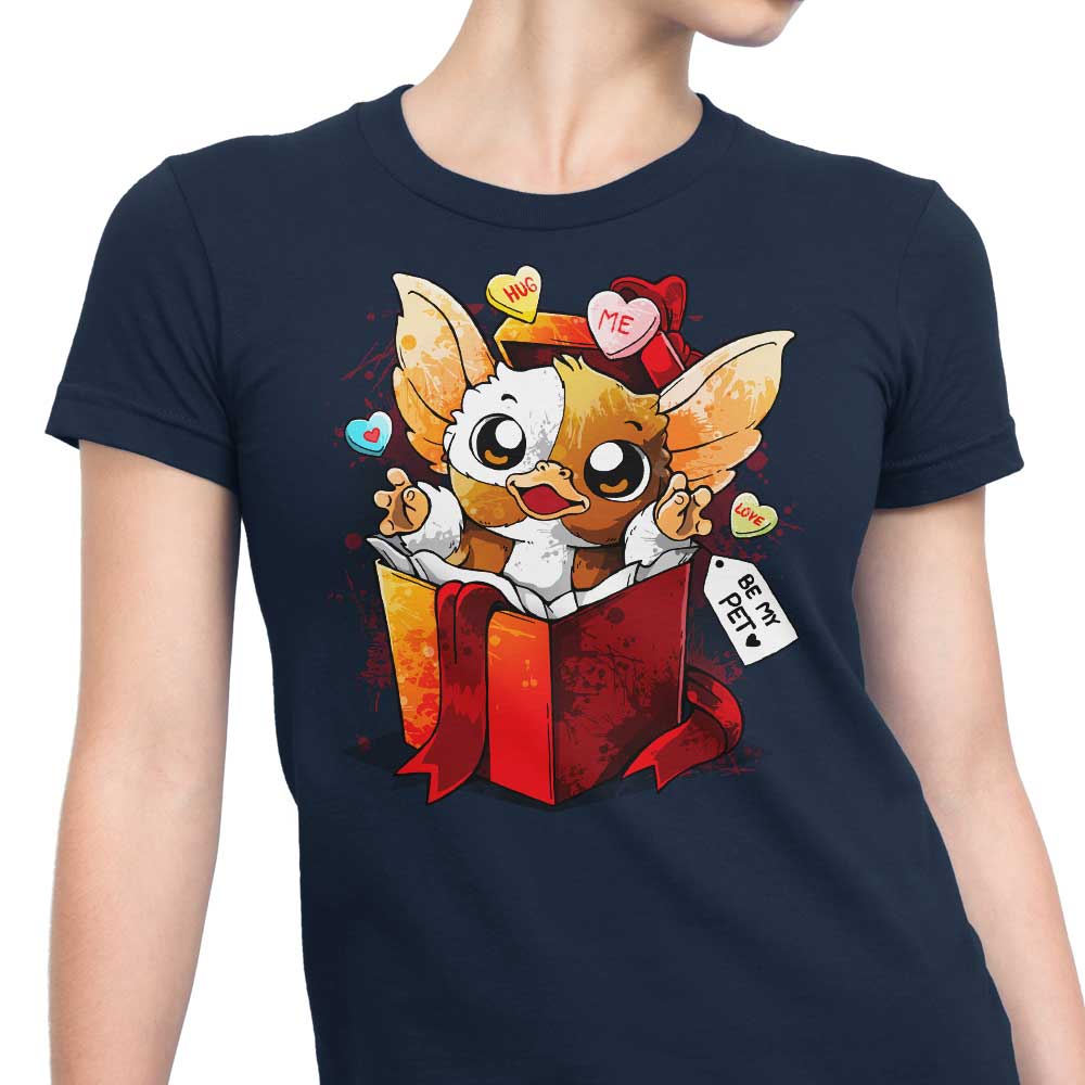 Vallina84's Be My Pet - Stylish Women's T-Shirts