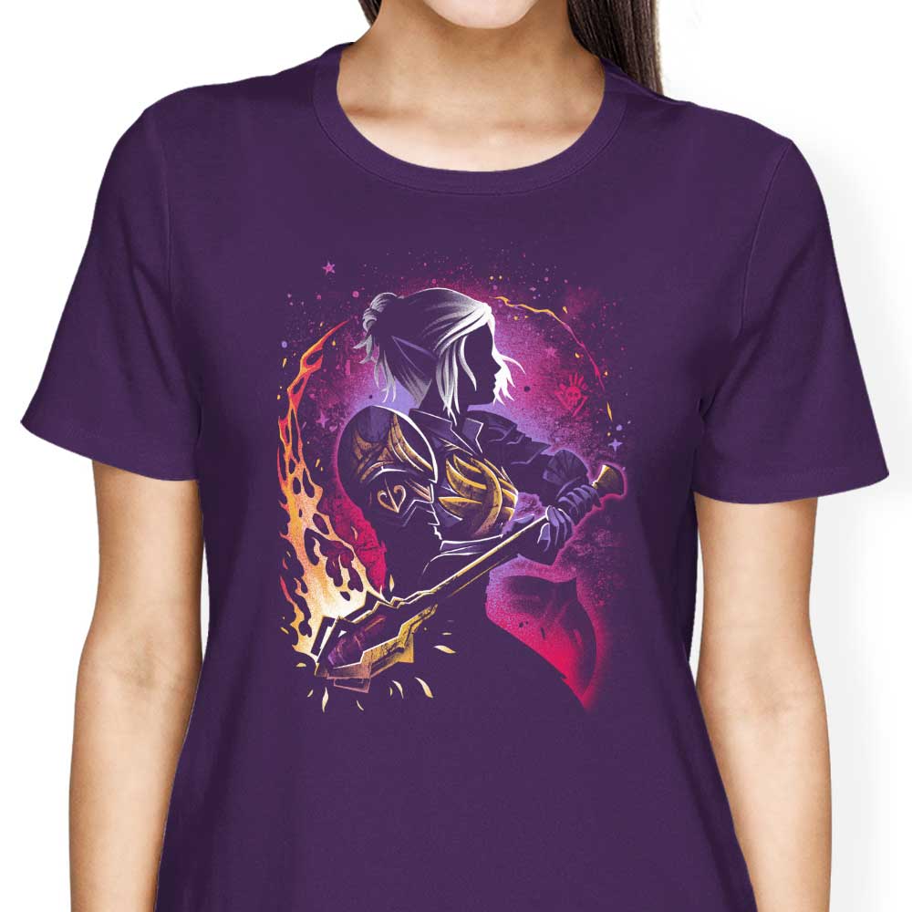 Absolute Paladin - Stylish Women's Apparel Collection