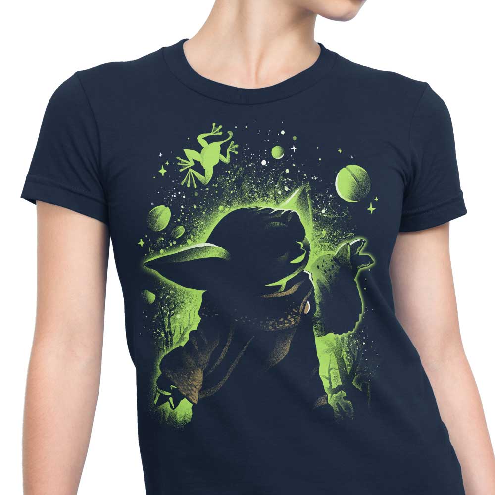 Alemaglia's Child and the Frog Women's Stylish T-Shirts