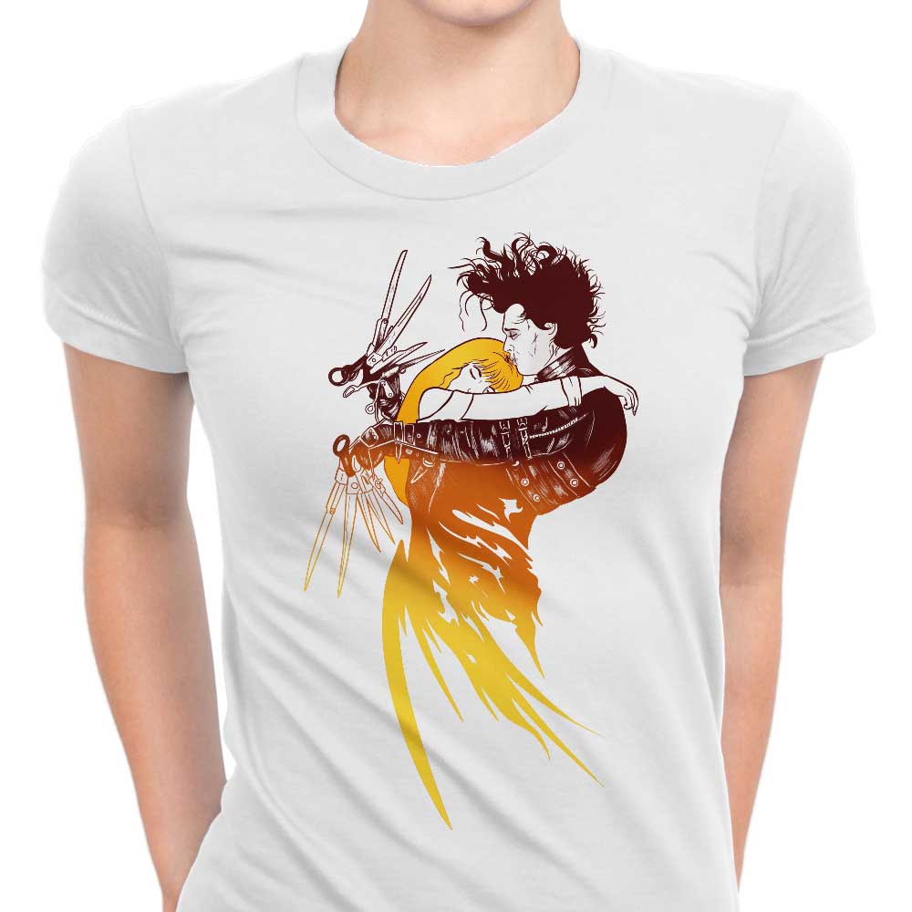 Edward Love Women's Clothing - Stylish T-Shirts for Women