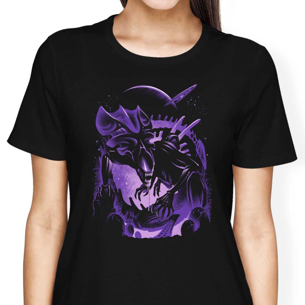 Alemaglia's 'Rise of the Queen' - Stylish Women's T - Shirts in Various Sizes