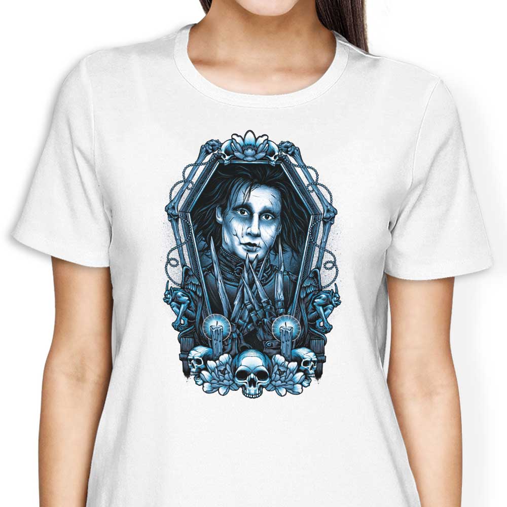 Glitchygorilla Framed Scissors Women's Stylish T-Shirts in Various Sizes