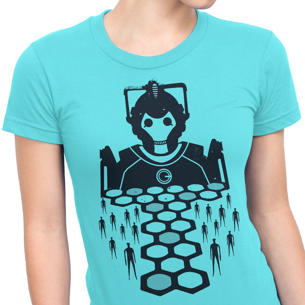 Risa Rodil's Upgrade or Delete Collection - Women's Fashionable T-Shirts