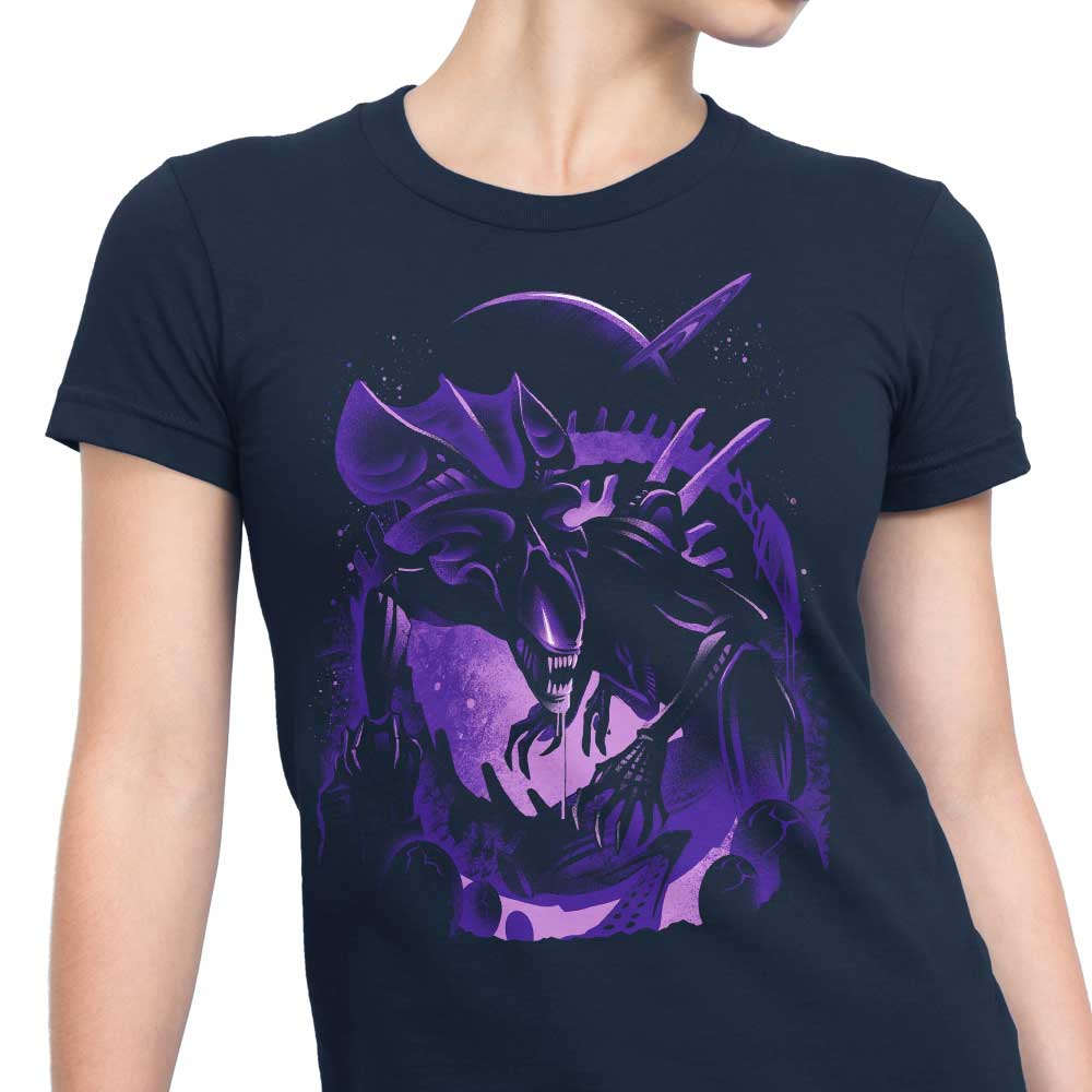 Alemaglia's 'Rise of the Queen' - Stylish Women's T - Shirts in Various Sizes