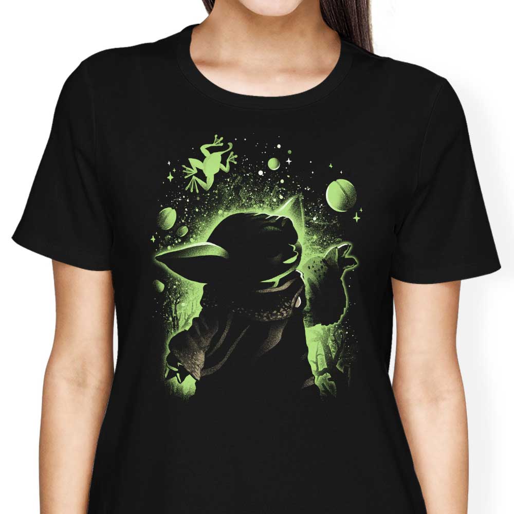 Alemaglia's Child and the Frog Women's Stylish T-Shirts
