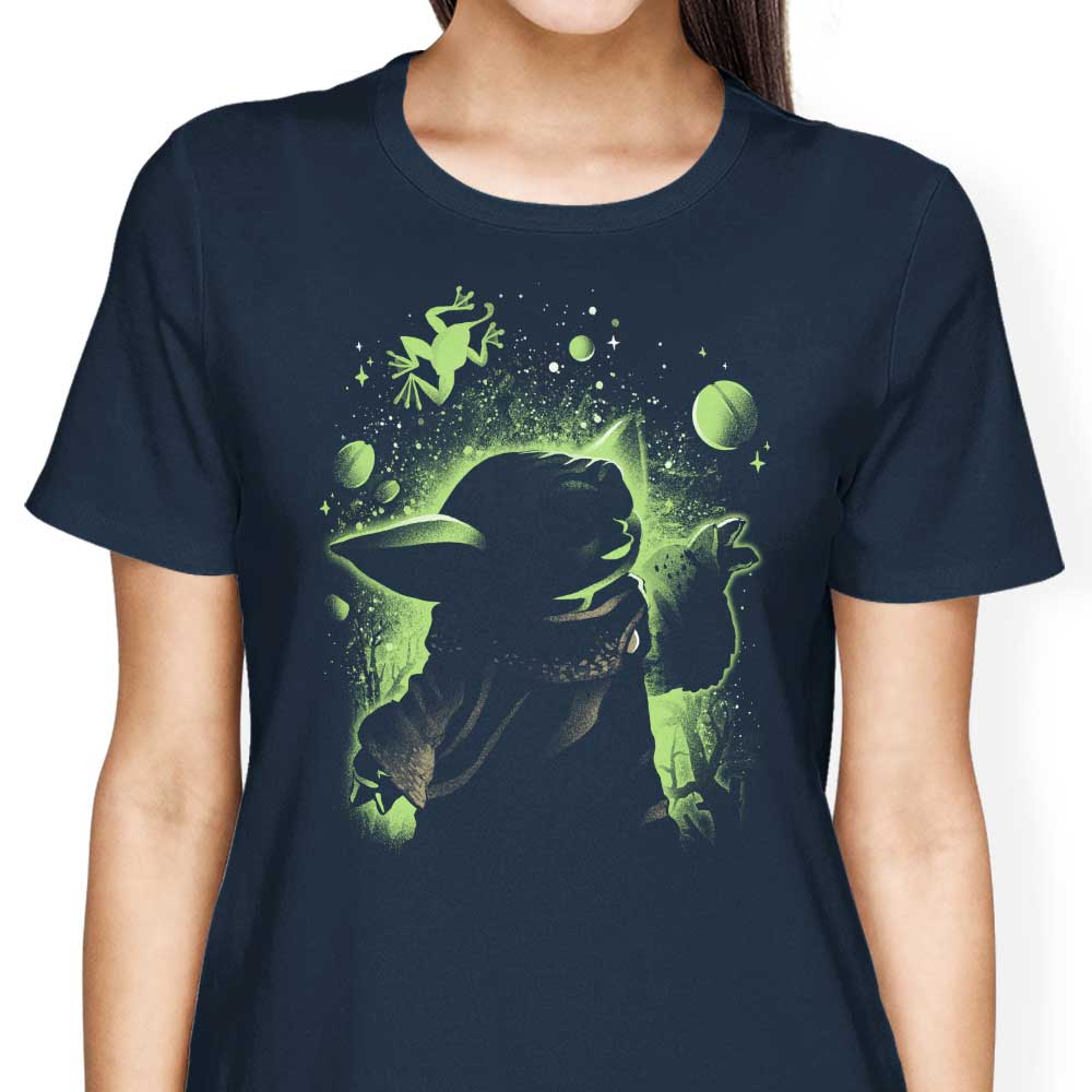Alemaglia's Child and the Frog Women's Stylish T-Shirts