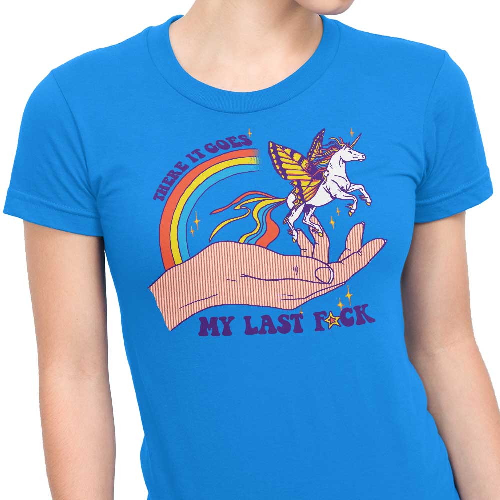 Hillary White's Women's Fashionable T-Shirts: S to 4XL Sizes