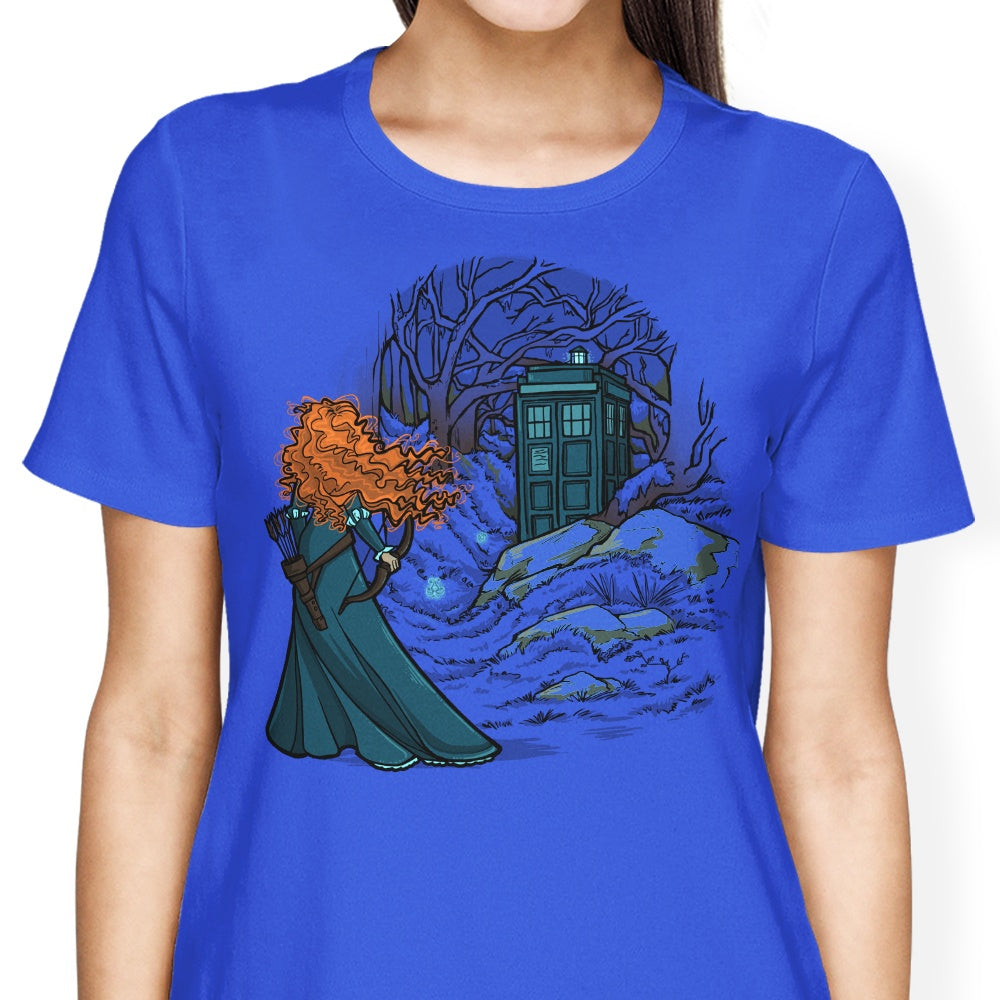 Karen Hallion's Follow Your Fate - Stylish Women's Apparel Collection