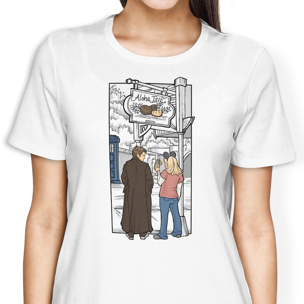 Karen Hallion's Side Trip - Stylish Women's Apparel T-Shirts