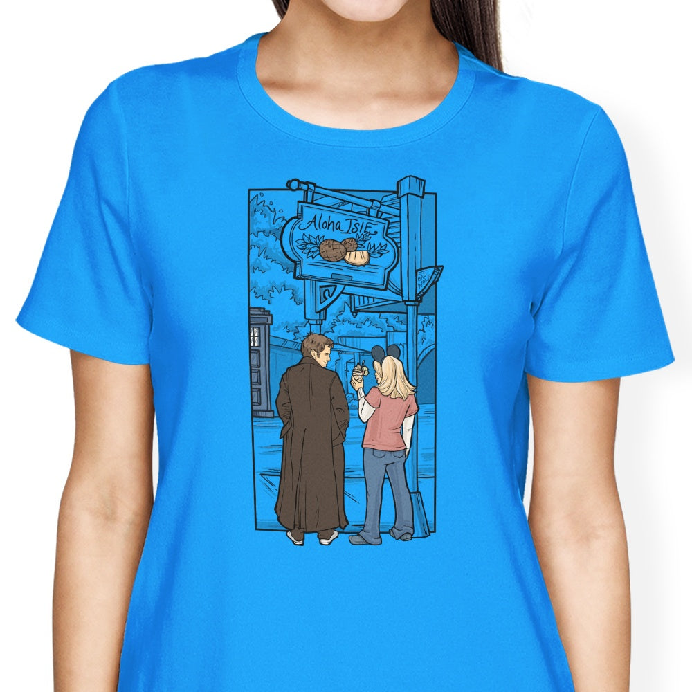 Karen Hallion's Side Trip - Stylish Women's Apparel T-Shirts