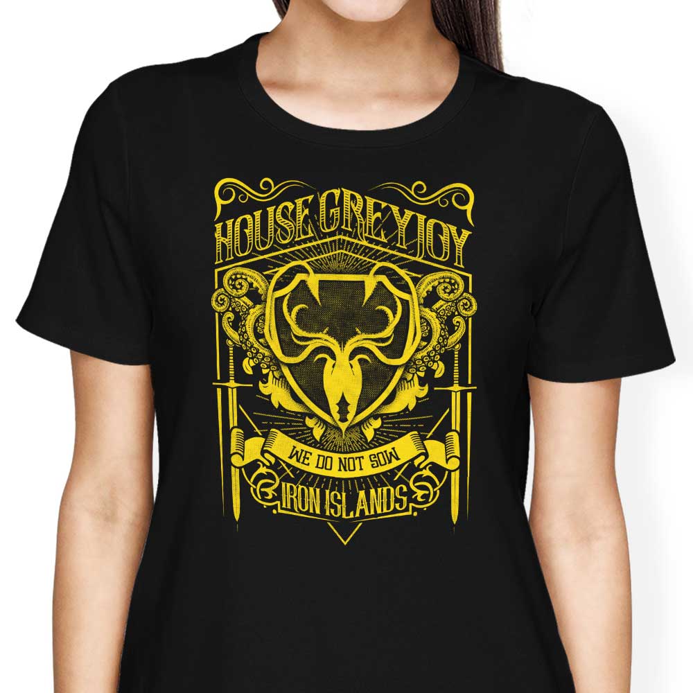 Retro Kraken Women's Fashionable Apparel Collection
