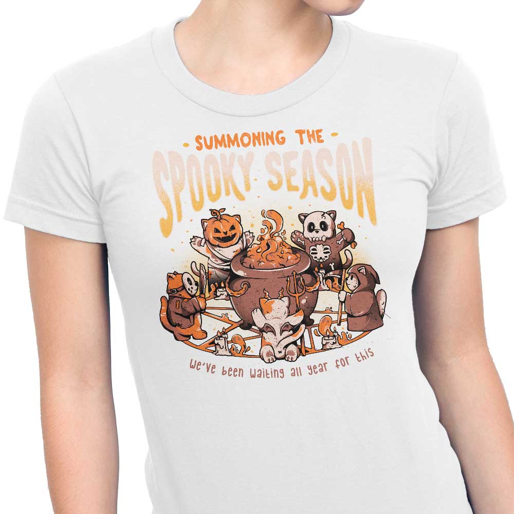 Women's Apparel for Summoning the Enchanting Spooky Season