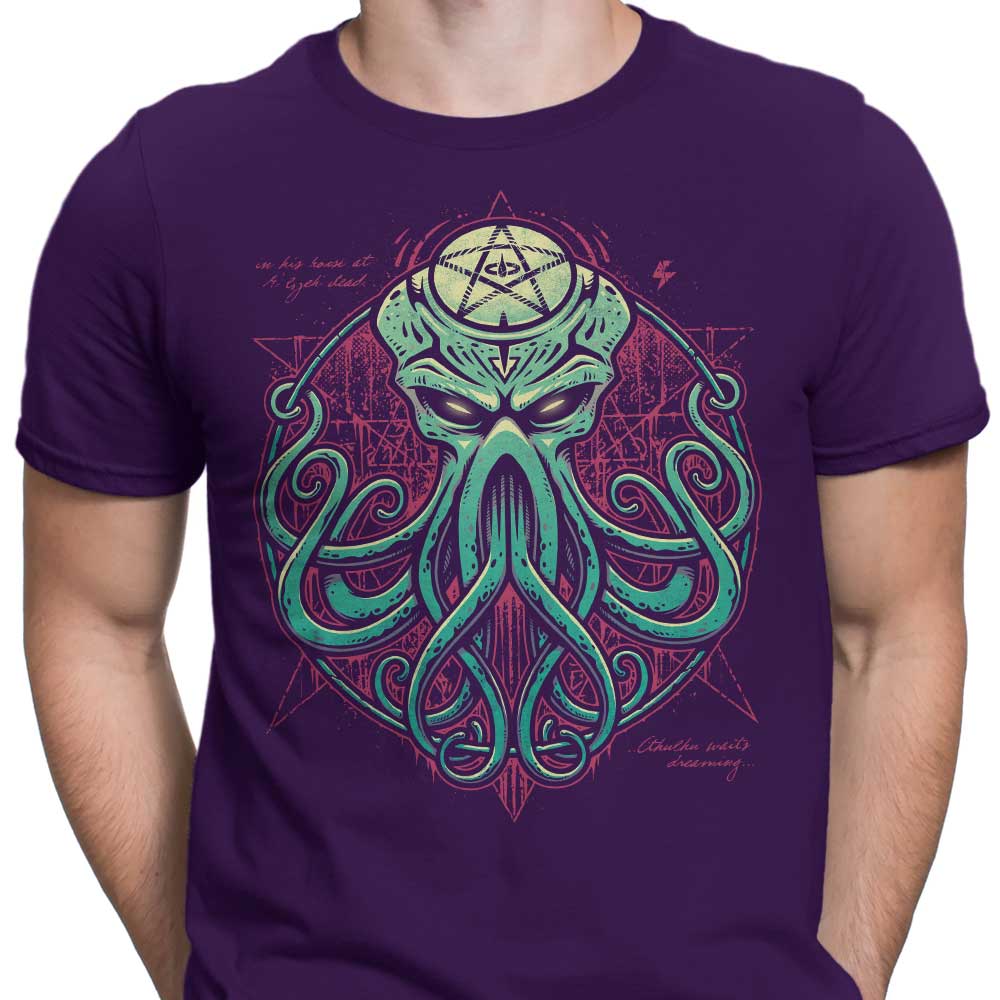 StudioM6's Cthulhu Awakens Collection - Stylish Men's Apparel