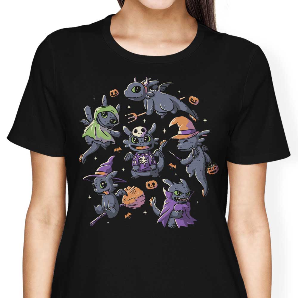 Spooky Halloween Dragon Women's Apparel - Trendy T-Shirts