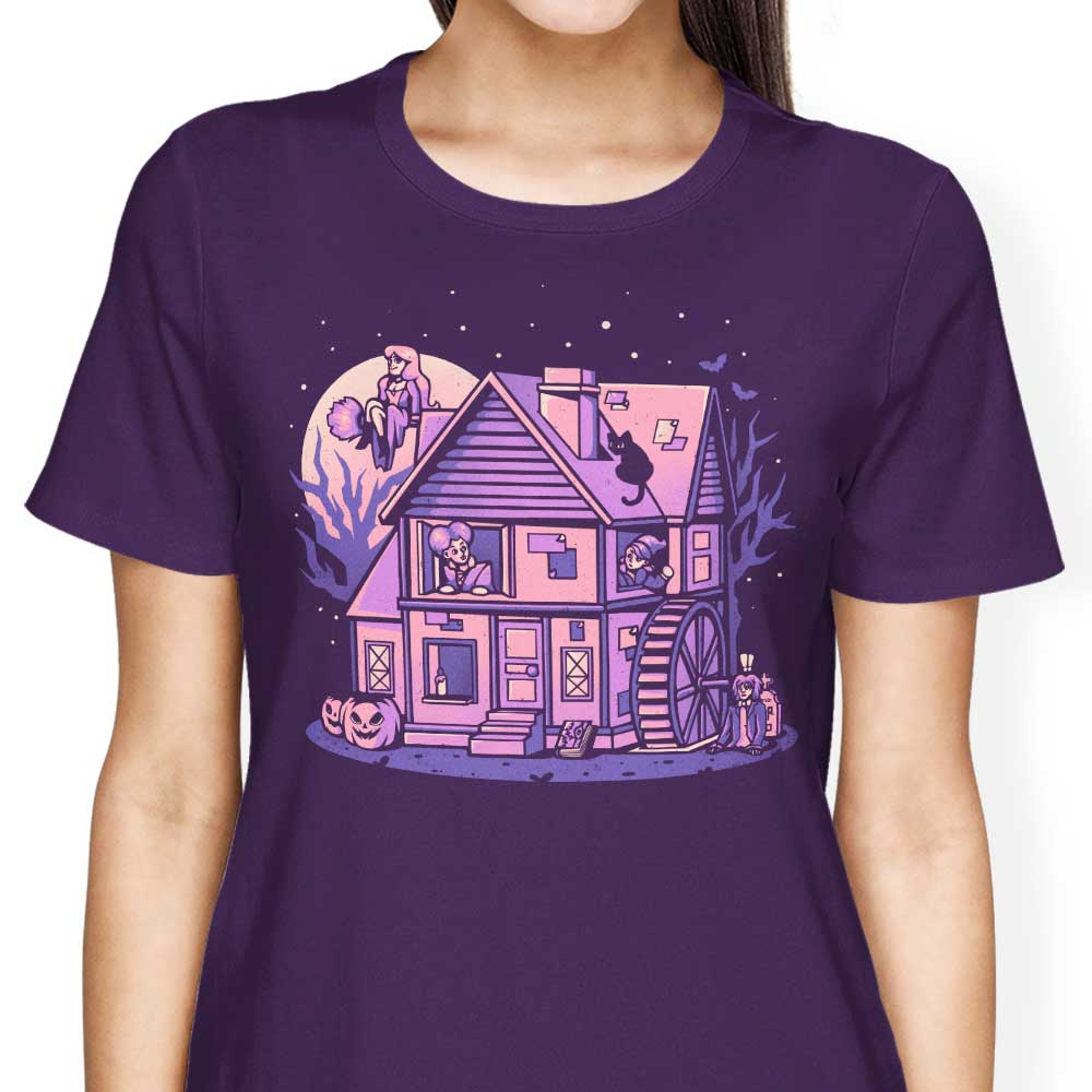 Salem House Women's Clothing - T-Shirts and Premium T-Shirts