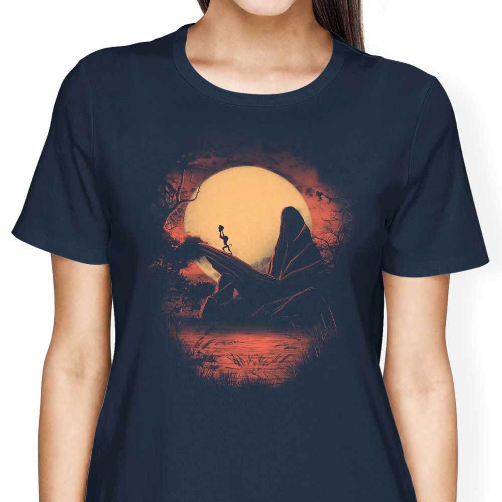 King Silhouette Women's Fashion Apparel Collection