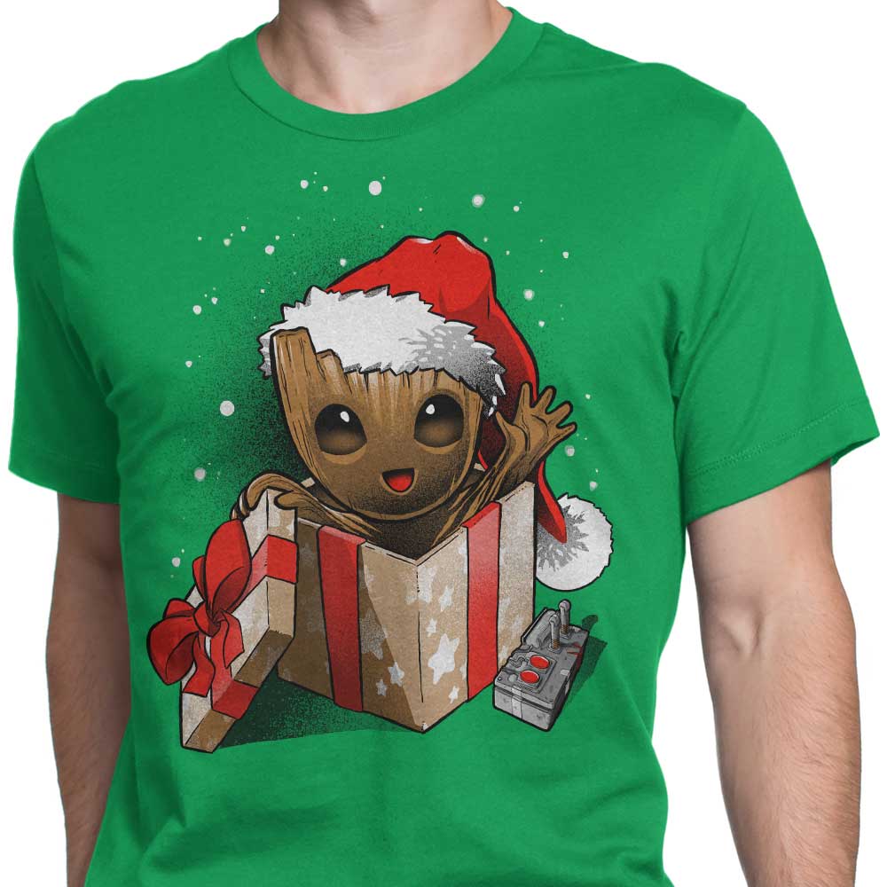 Alemaglia's 'I Am Christmas' Stylish Men's Apparel