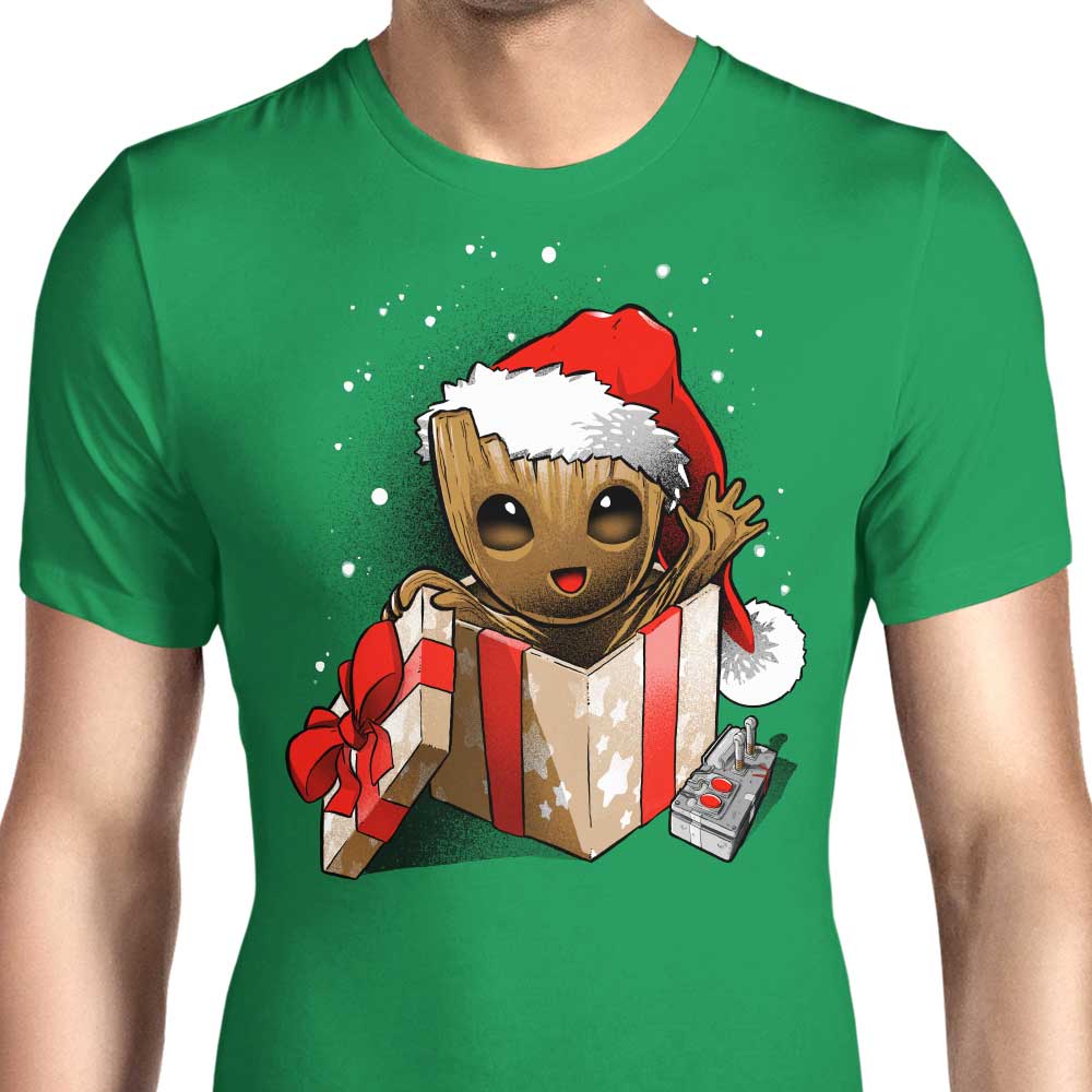 Alemaglia's 'I Am Christmas' Stylish Men's Apparel