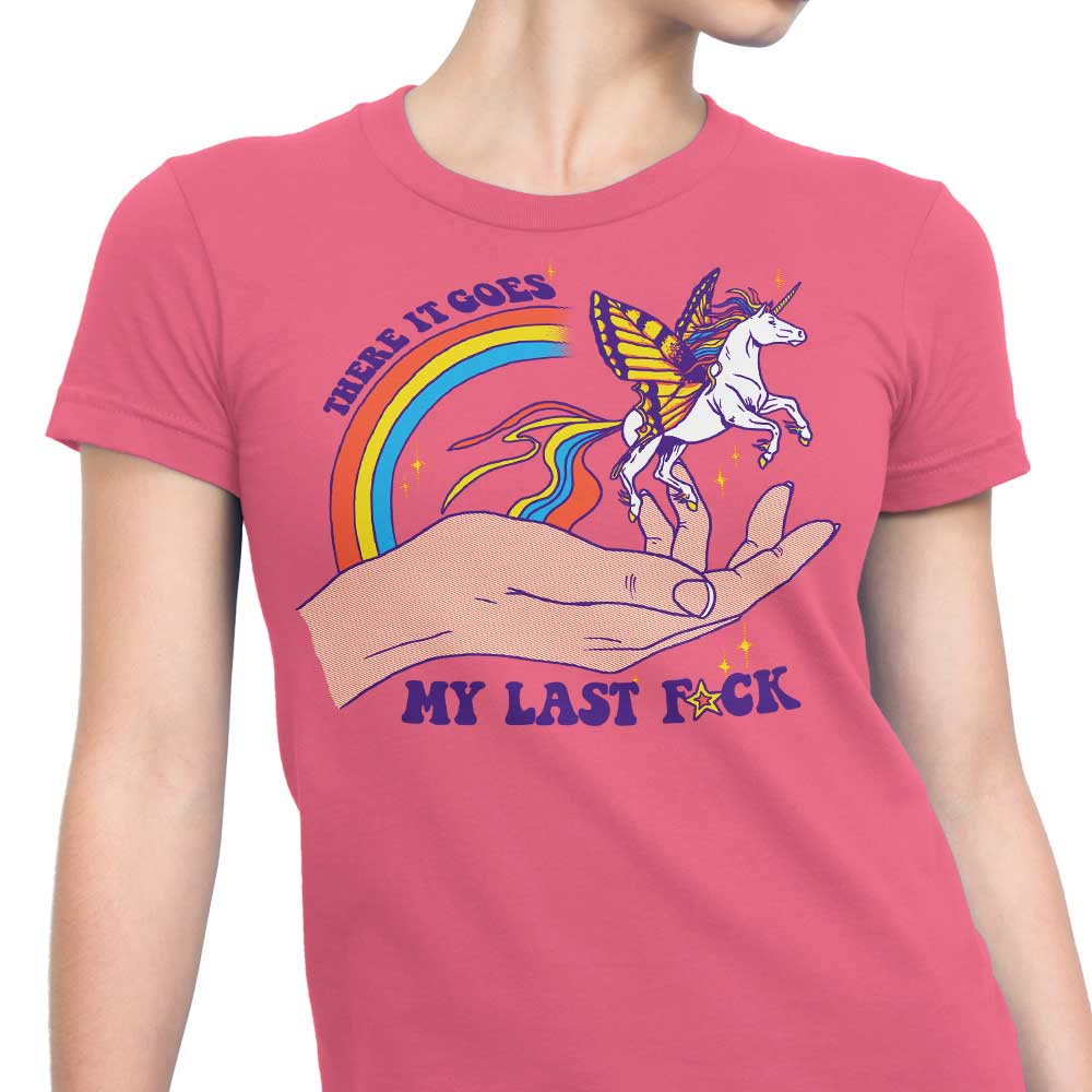 Hillary White's Women's Fashionable T-Shirts: S to 4XL Sizes