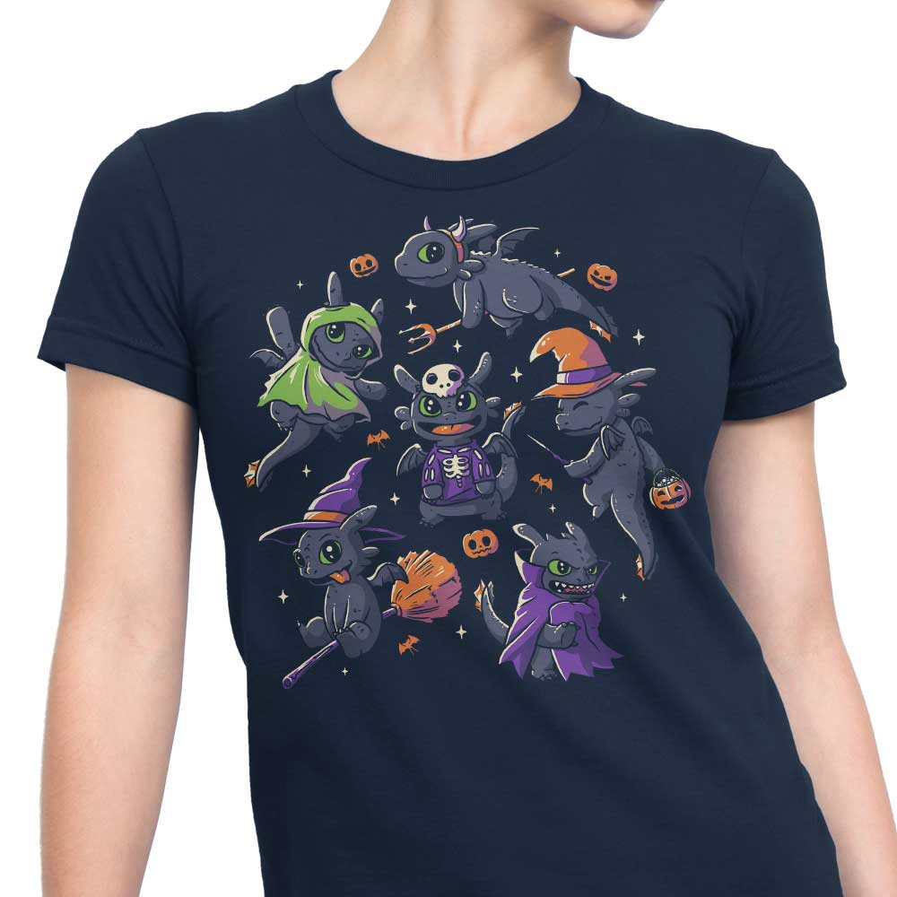 Spooky Halloween Dragon Women's Apparel - Trendy T-Shirts