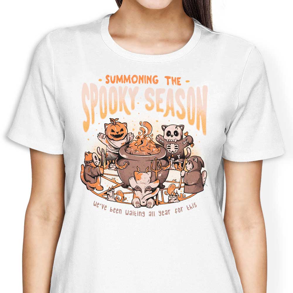 Women's Apparel for Summoning the Enchanting Spooky Season