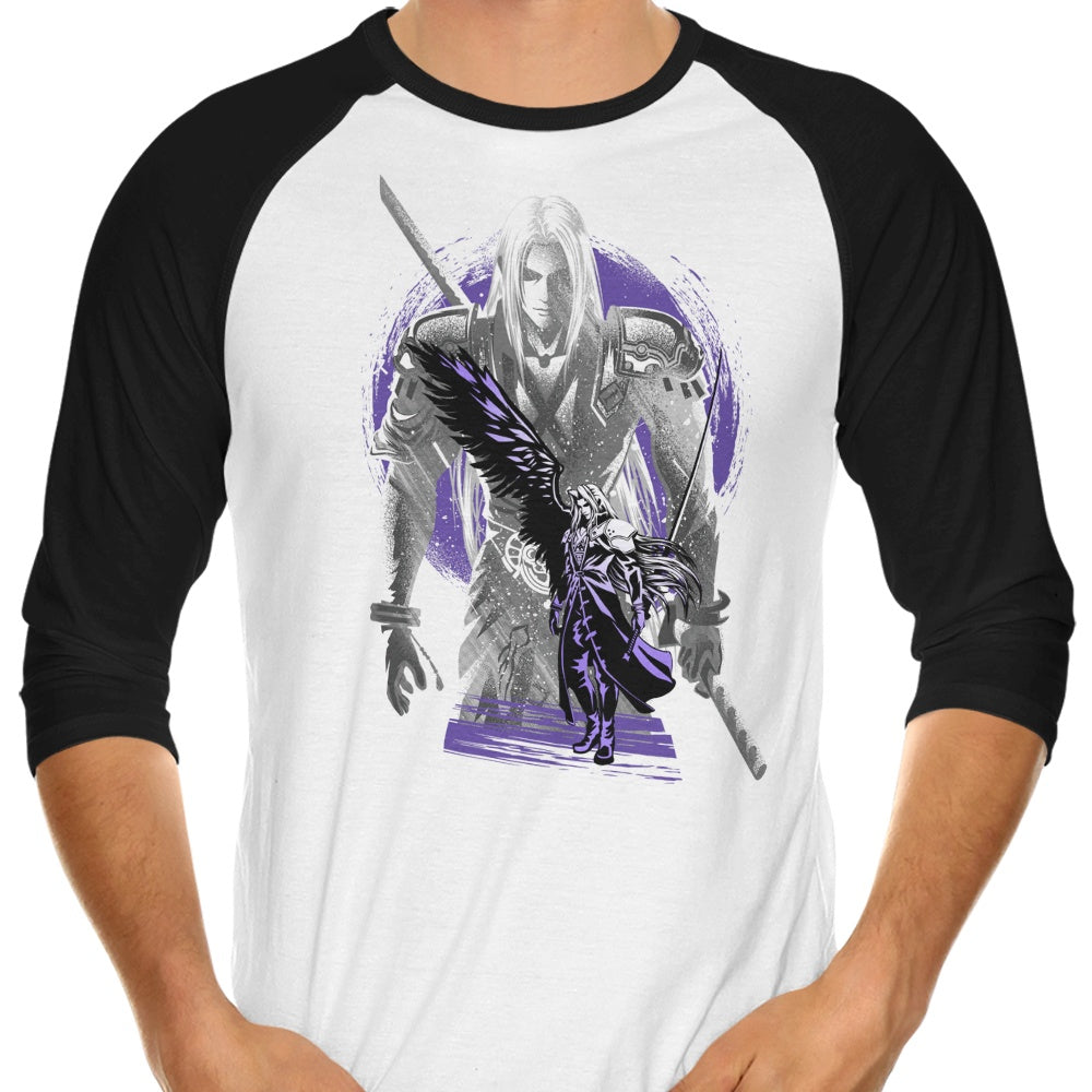 Hypertwenty's Stylish 3/4 Sleeve Raglan T-Shirt with One - Winged Silhouette