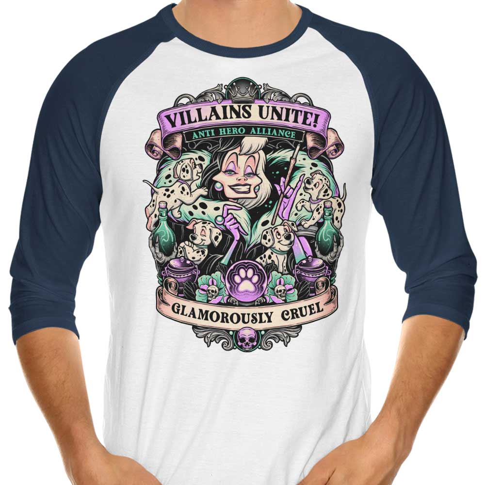 Stylish 3/4 Sleeve Raglan T-Shirt - Glamorous and Bold