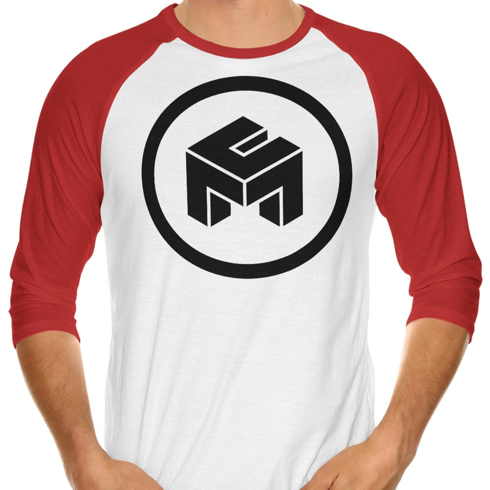 MissClick 3/4 Sleeve Raglan Logo T-Shirt - A Stylish Choice