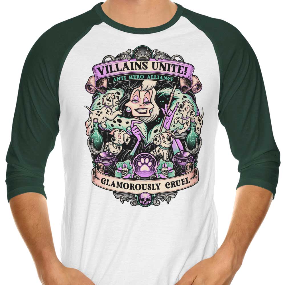 Stylish 3/4 Sleeve Raglan T-Shirt - Glamorous and Bold